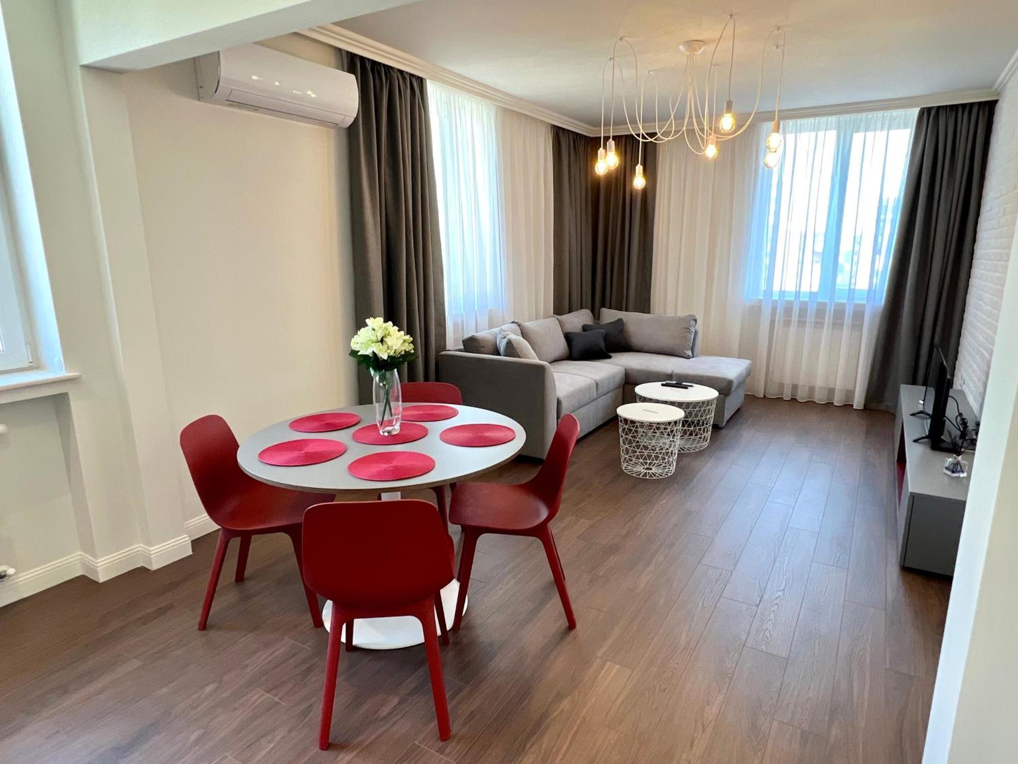 Location ! Location ! Location ! City Garden View Apartment Sofia Zewnętrze zdjęcie